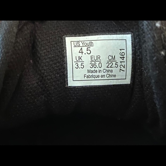 Two pairs Vans sneakers size 4.5 Youth black grey - Picture 5 of 8